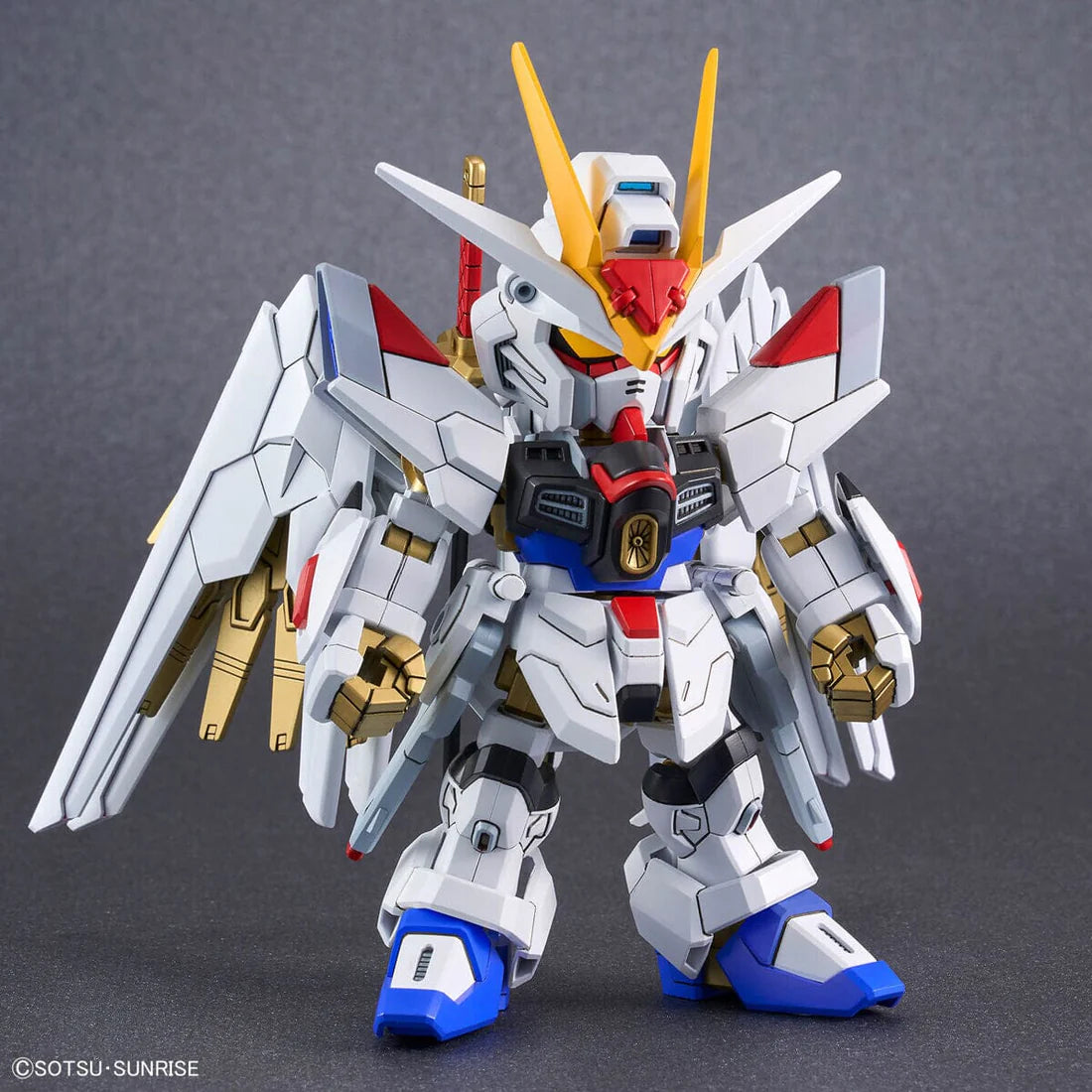 SD Gundam Cross Silhouette Mighty Strike Freedom Gundam (Mobile Suit Gundam SEED Freedom