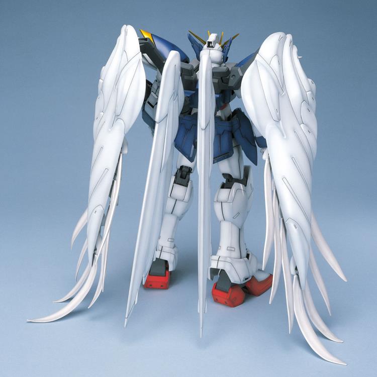 Gundam Wing: Endless Waltz PG Wing Gundam Zero Custom 1/60